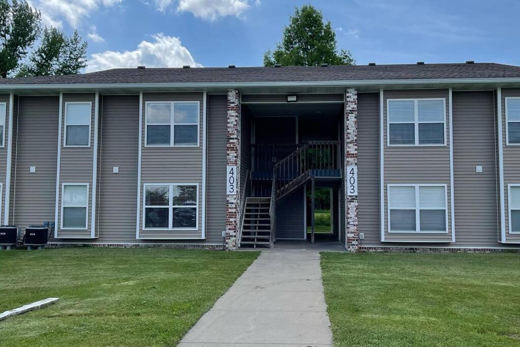 The Bernice - 2 Bedroom Apt In Quilt Town, Usa Hamilton Exterior foto